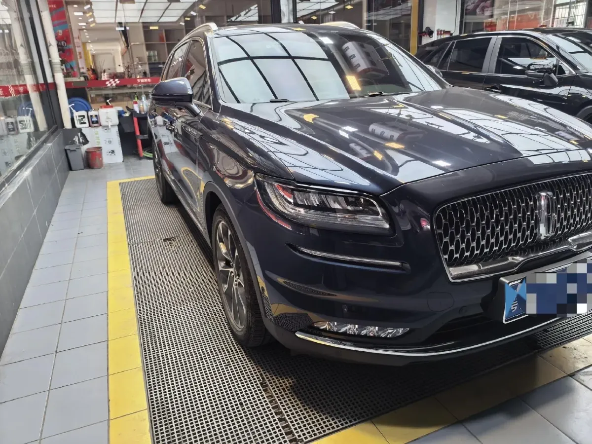 2021 Lincoln Nautilus 2.0T 245HP L4 8AT,autocango,china used car exporter,china ev exporter,chinese used car exporter,chinese used ev exporter