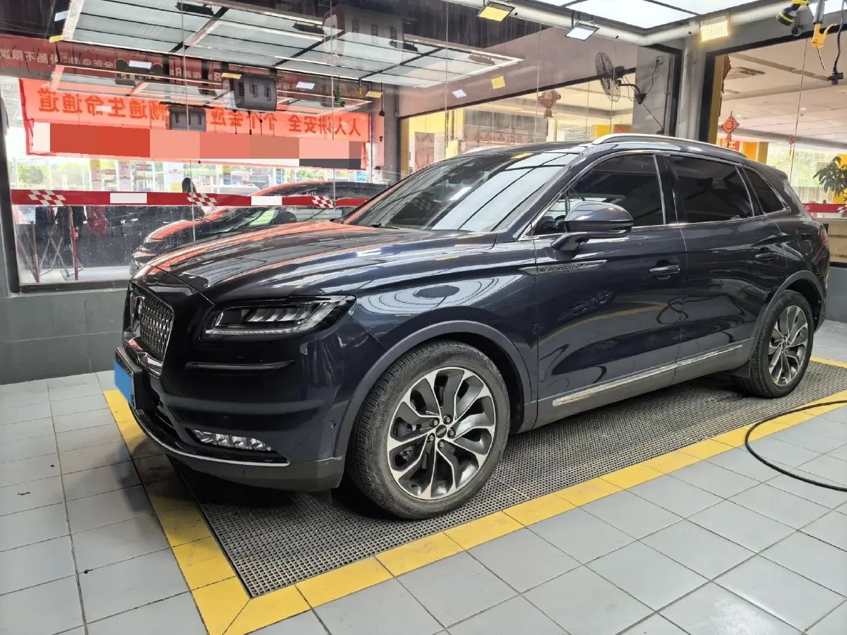 2021 Lincoln Nautilus 2.0T 245HP L4 8AT,autocango,china used car exporter,china ev exporter,chinese used car exporter,chinese used ev exporter