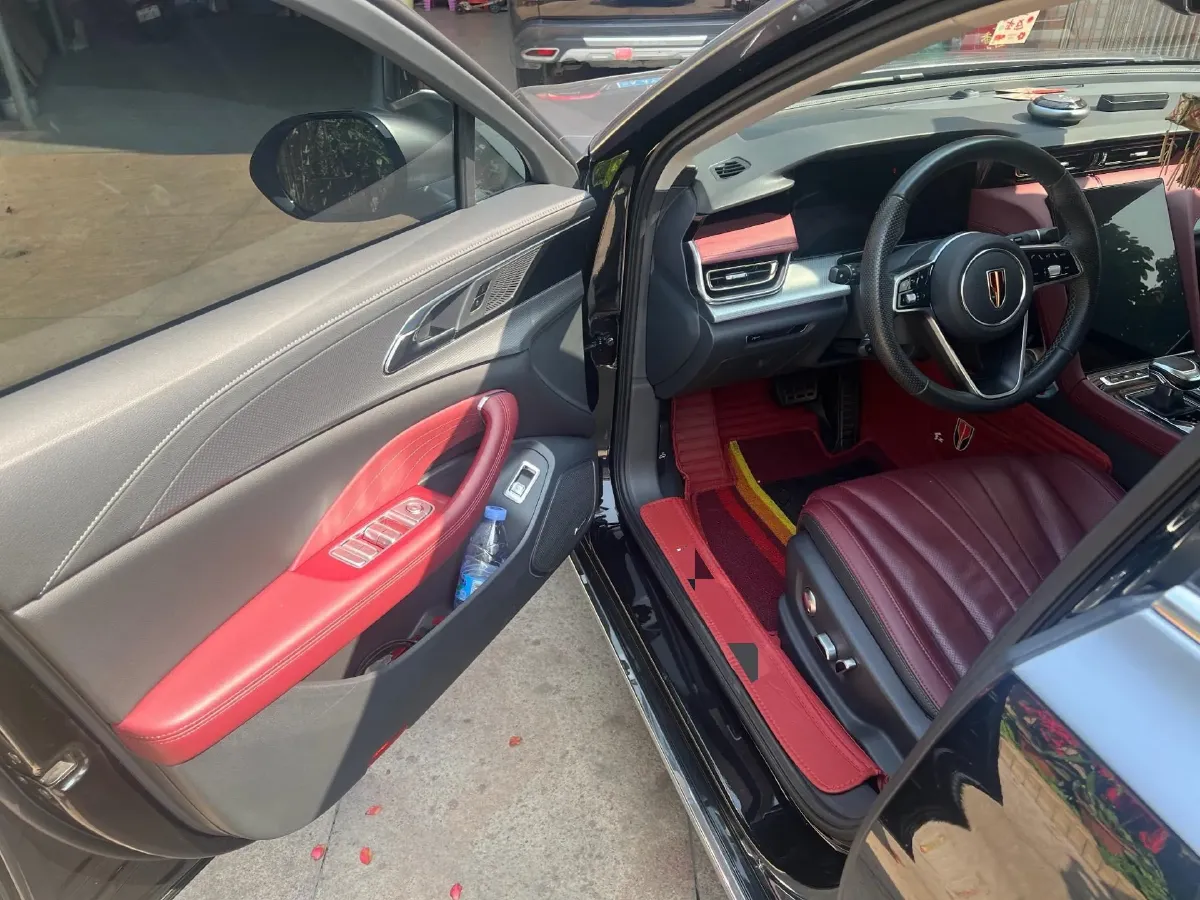 2023 HongQi H5 2.0T 224HP L4 8AT,autocango,china used car exporter,china ev exporter,chinese used car exporter,chinese used ev exporter