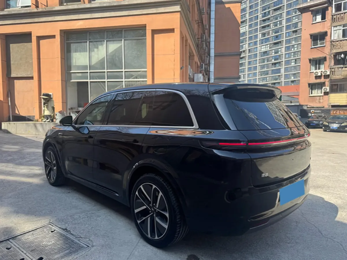 2024 Toyota Granvia 2.5L 189HP L4 E-CVT Hybrid,autocango,china used car exporter,china ev exporter,chinese used car exporter,chinese used ev exporter