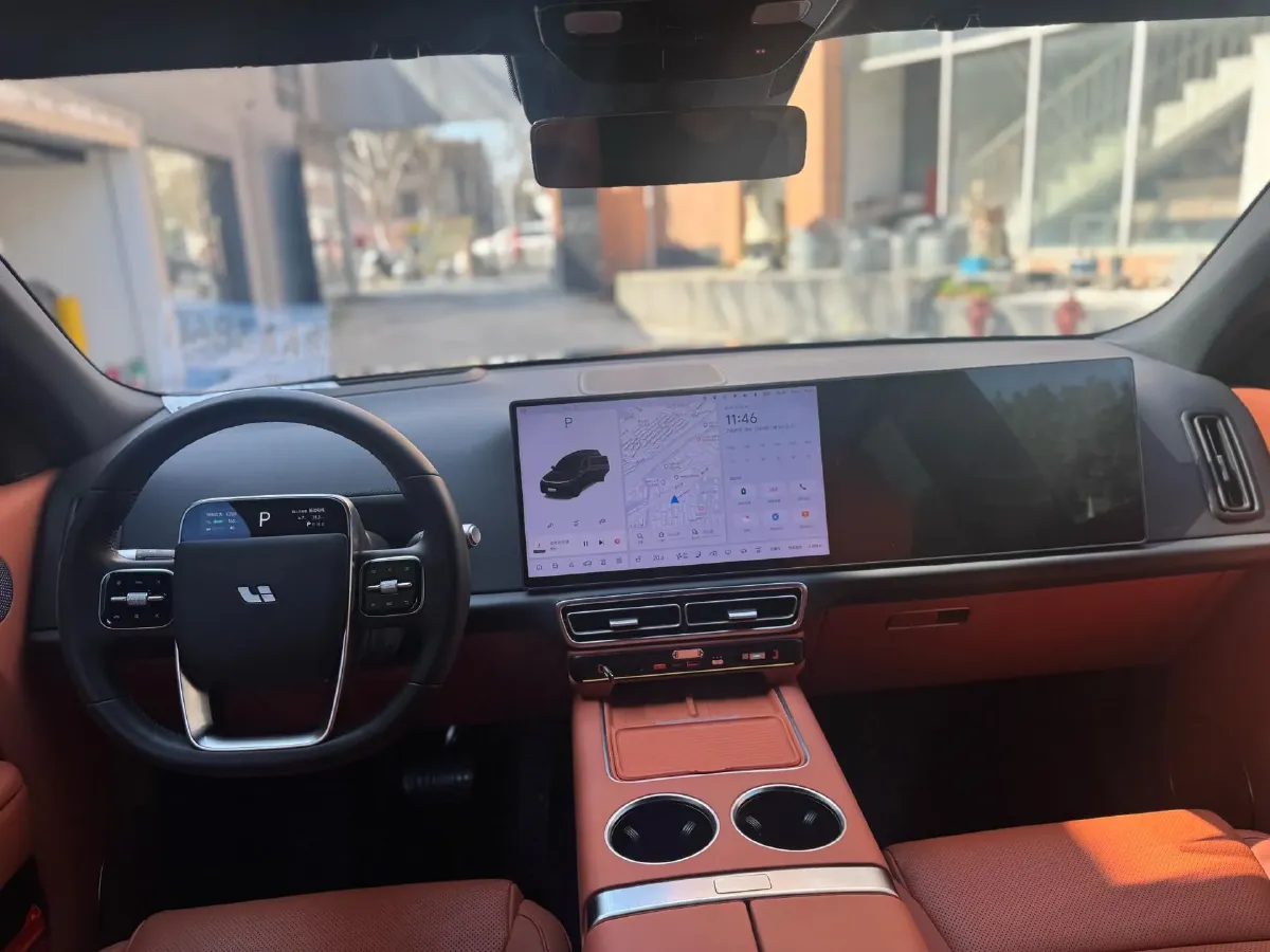 2024 Toyota Granvia 2.5L 189HP L4 E-CVT Hybrid,autocango,china used car exporter,china ev exporter,chinese used car exporter,chinese used ev exporter