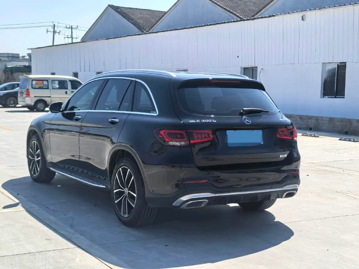 2022 Mercedes-Benz GLC Class 2.0T 258HP L4 9AT,autocango,china used car exporter,china ev exporter,chinese used car exporter,chinese used ev exporter