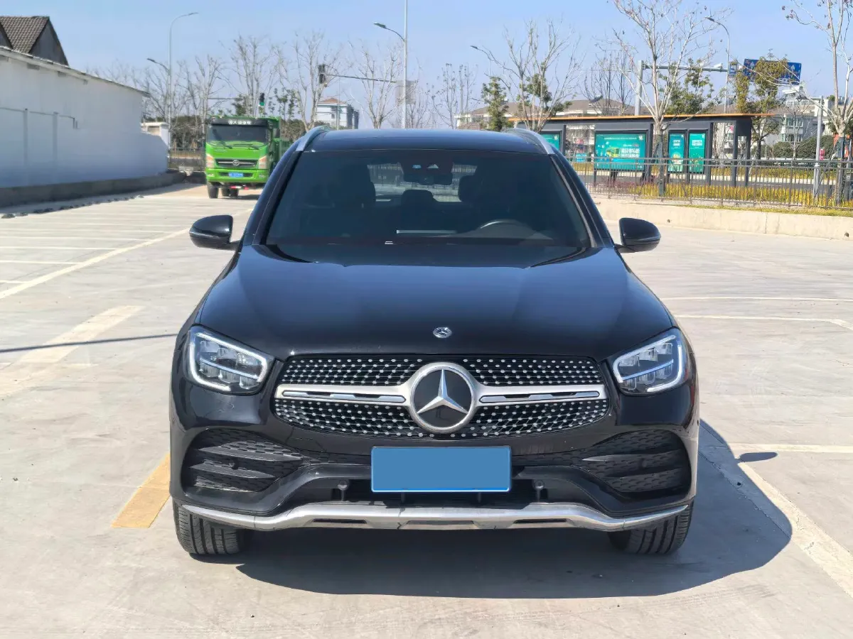 2022 Mercedes-Benz GLC Class 2.0T 258HP L4 9AT,autocango,china used car exporter,china ev exporter,chinese used car exporter,chinese used ev exporter