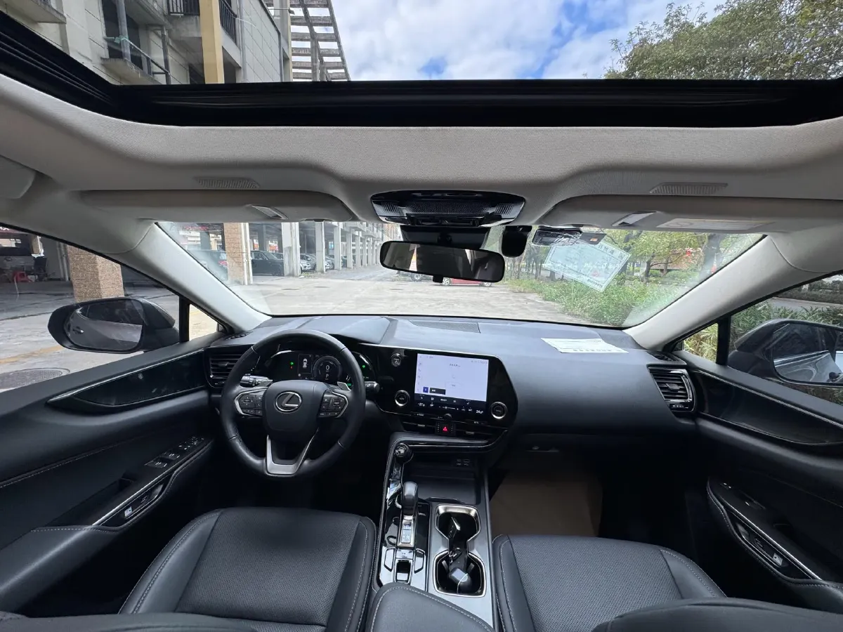 2022 Lexus NX 2.5L 192HP L4 E-CVT Hybrid,autocango,china used car exporter,china ev exporter,chinese used car exporter,chinese used ev exporter