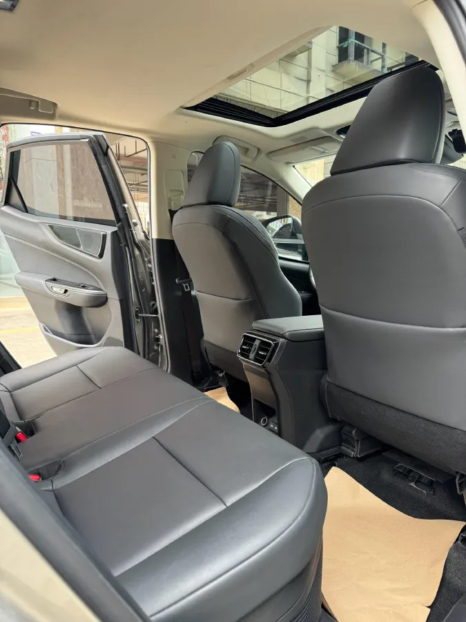 2022 Lexus NX 2.5L 192HP L4 E-CVT Hybrid,autocango,china used car exporter,china ev exporter,chinese used car exporter,chinese used ev exporter