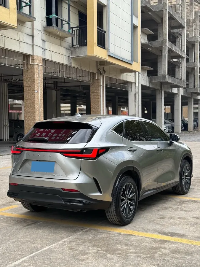 2022 Lexus NX 2.5L 192HP L4 E-CVT Hybrid,autocango,china used car exporter,china ev exporter,chinese used car exporter,chinese used ev exporter