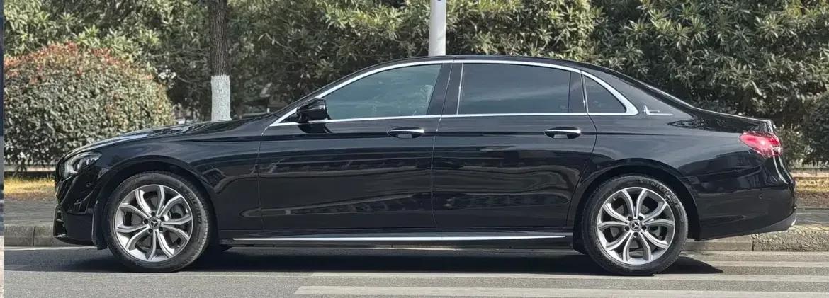 2021 Mercedes-Benz E Class 2.0T 258HP L4 9AT,autocango,china used car exporter,china ev exporter,chinese used car exporter,chinese used ev exporter