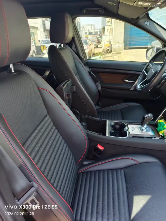 2022 Land Rover Discovery Sport 2.0T 249HP L4 9AT,autocango,china used car exporter,china ev exporter,chinese used car exporter,chinese used ev exporter