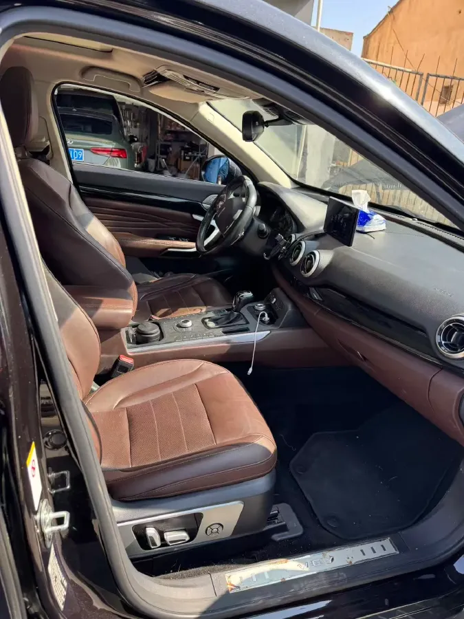 2018 WEY P8 2.0T 234HP L4 6DCT PHEV 12.96KWH,autocango,china used car exporter,china ev exporter,chinese used car exporter,chinese used ev exporter