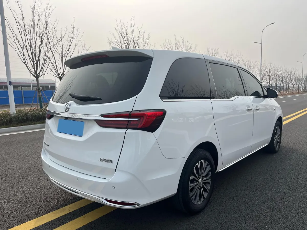 2023 Buick GL8 2.0T 237HP L4 9AT,autocango,china used car exporter,china ev exporter,chinese used car exporter,chinese used ev exporter