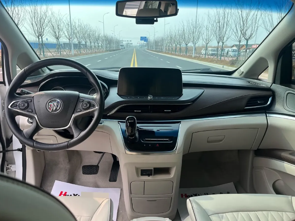 2023 Buick GL8 2.0T 237HP L4 9AT,autocango,china used car exporter,china ev exporter,chinese used car exporter,chinese used ev exporter