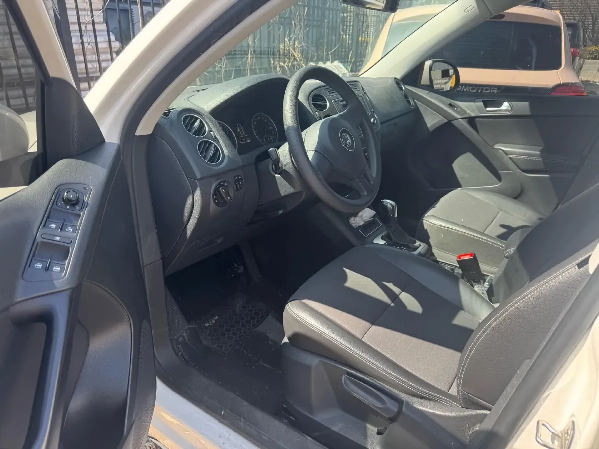 2016 Volkswagen Touran 1.4T 150HP L4 7DCT,autocango,china used car exporter,china ev exporter,chinese used car exporter,chinese used ev exporter