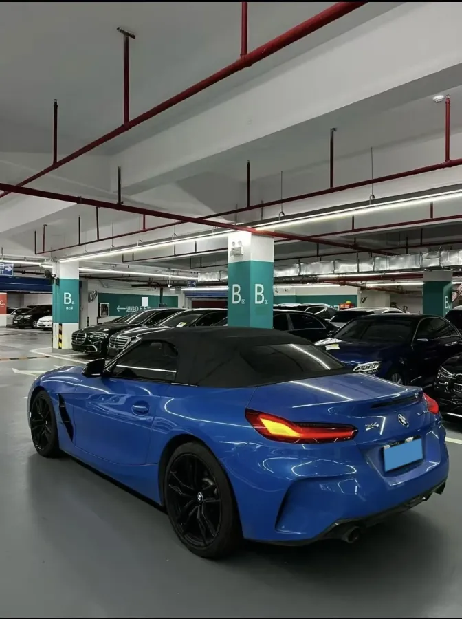 2022 BMW Z4 2.0T 197HP L4 8AT,autocango,china used car exporter,china ev exporter,chinese used car exporter,chinese used ev exporter