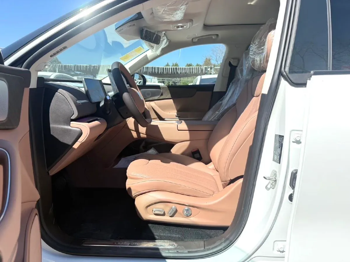 2026 Leapmotor C11 BEV,autocango,china used car exporter,china ev exporter,chinese used car exporter,chinese used ev exporter