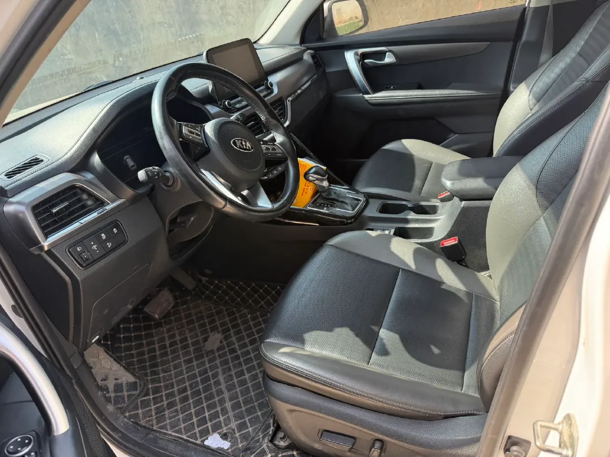 2018 Kia Sportage R 2.0L 160HP L4 6AT,autocango,china used car exporter,china ev exporter,chinese used car exporter,chinese used ev exporter