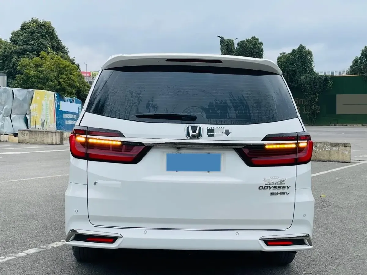 2022 Honda Odyssey 2.0L 146HP L4 E-CVT Hybrid,autocango,china used car exporter,china ev exporter,chinese used car exporter,chinese used ev exporter