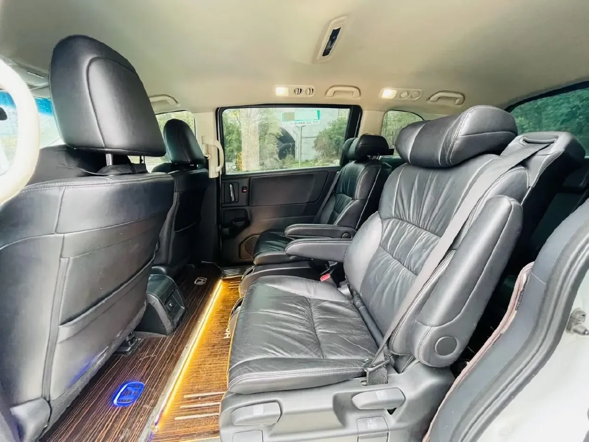 2022 Honda Odyssey 2.0L 146HP L4 E-CVT Hybrid,autocango,china used car exporter,china ev exporter,chinese used car exporter,chinese used ev exporter