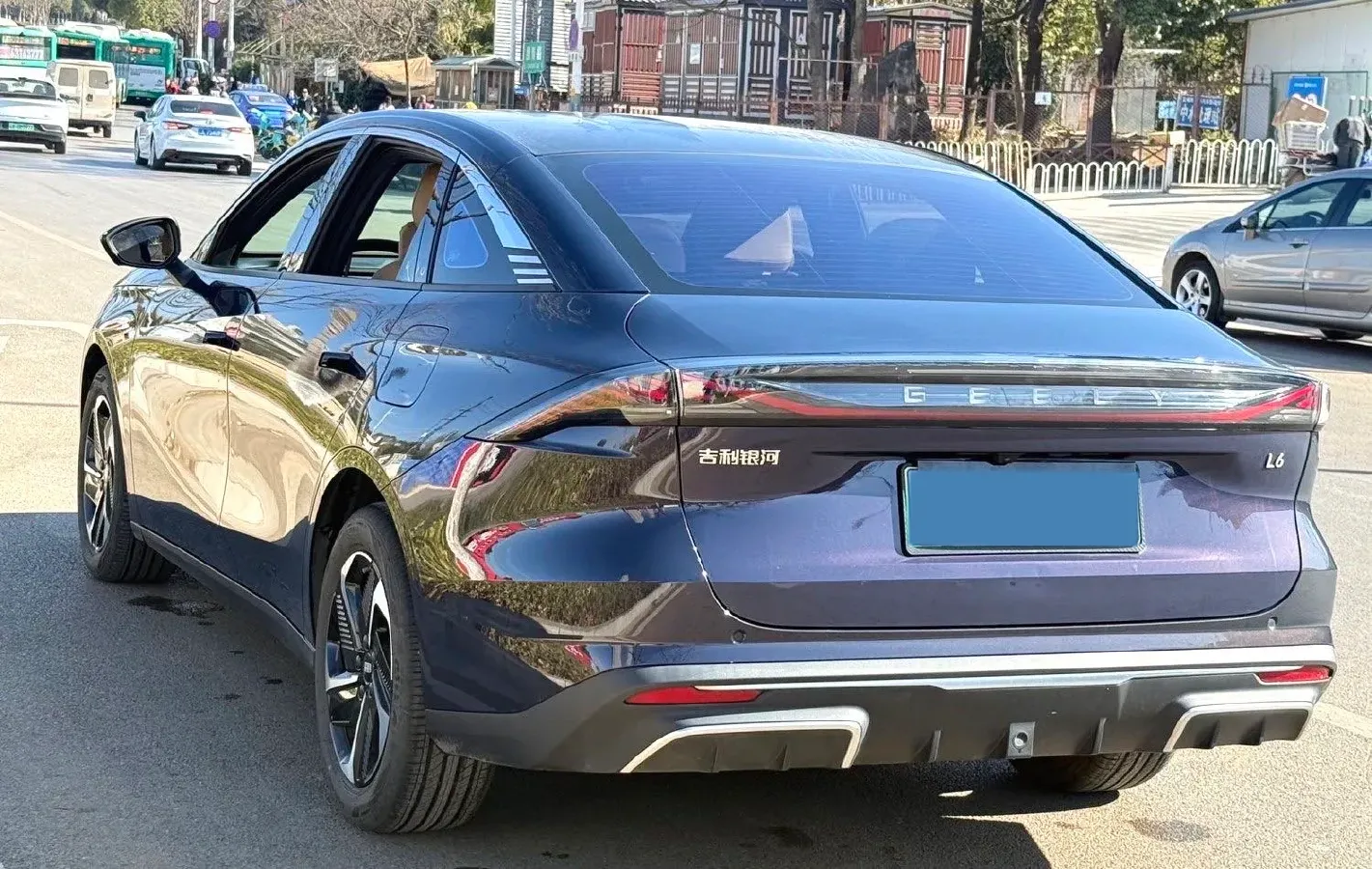 2023 Geely Galaxy L6 1.5T 163HP L4 3DHT PHEV,autocango,china used car exporter,china ev exporter,chinese used car exporter,chinese used ev exporter