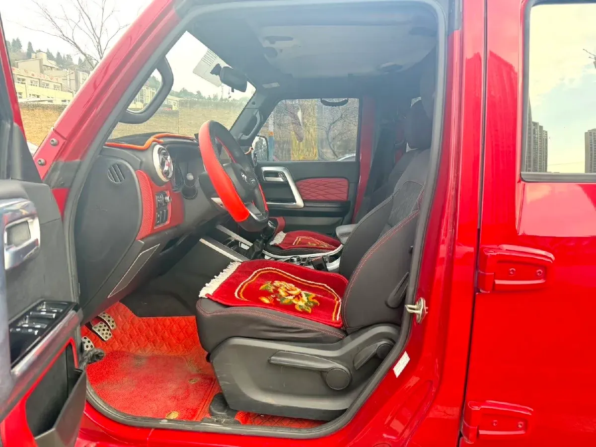 2018 Beijing BJ40 2.0T 150HP L4 6MT,autocango,china used car exporter,china ev exporter,chinese used car exporter,chinese used ev exporter