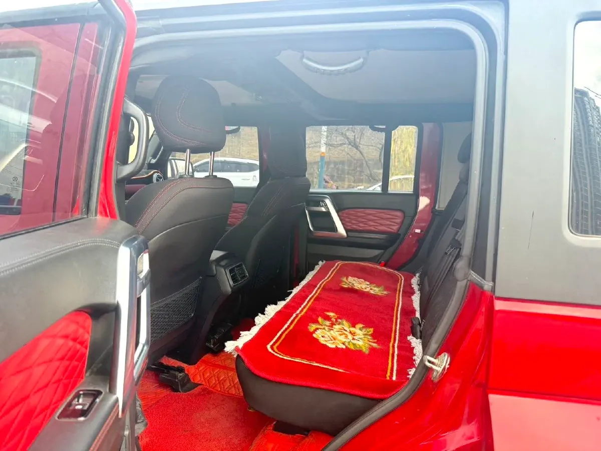 2018 Beijing BJ40 2.0T 150HP L4 6MT,autocango,china used car exporter,china ev exporter,chinese used car exporter,chinese used ev exporter