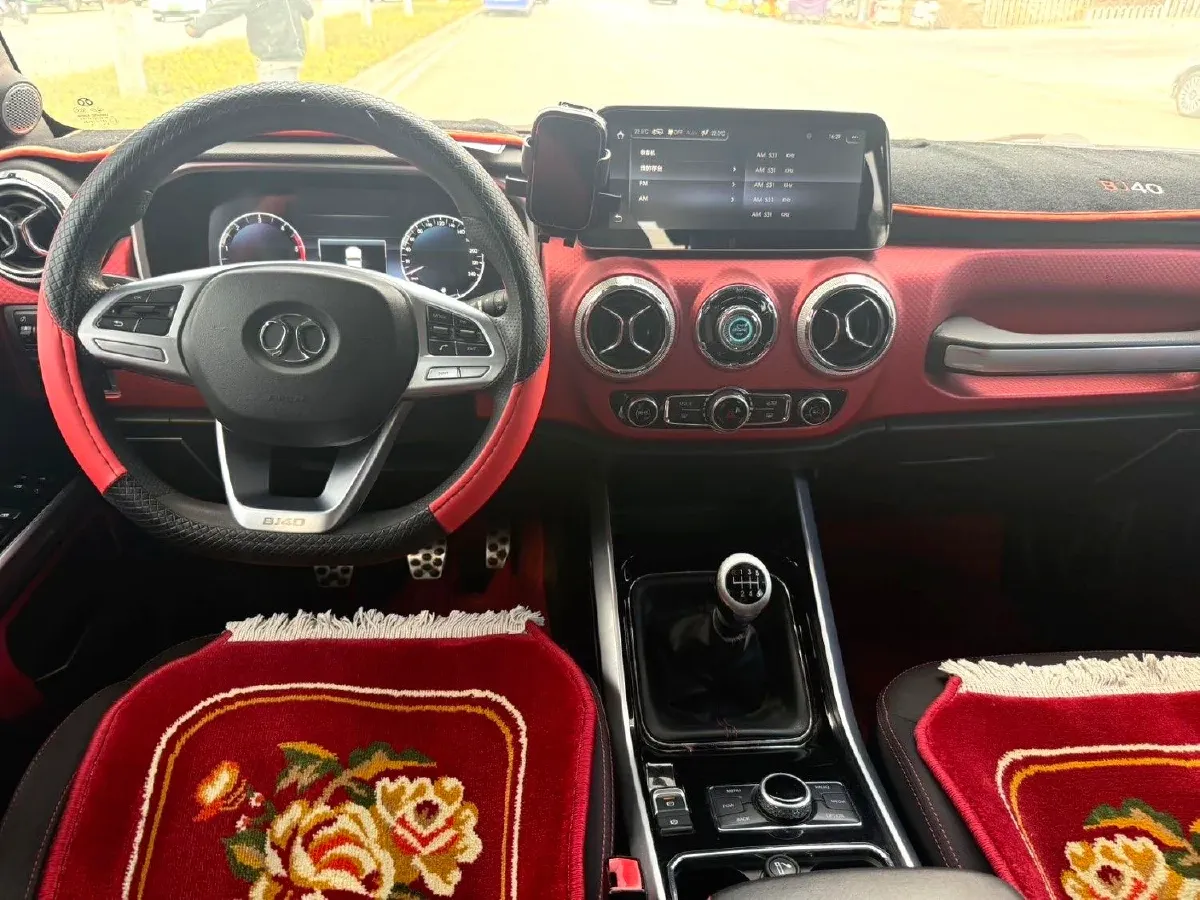 2018 Beijing BJ40 2.0T 150HP L4 6MT,autocango,china used car exporter,china ev exporter,chinese used car exporter,chinese used ev exporter