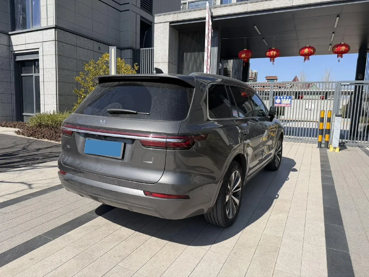 2021 Li ONE Range Extended 131HP REEV 40.5KWH,autocango,china used car exporter,china ev exporter,chinese used car exporter,chinese used ev exporter