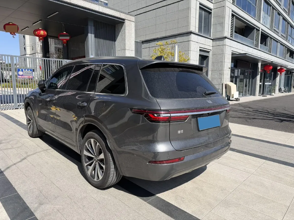 2021 Li ONE Range Extended 131HP REEV 40.5KWH,autocango,china used car exporter,china ev exporter,chinese used car exporter,chinese used ev exporter