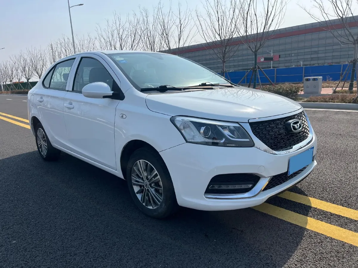 2018 KaiYi E3 1.5L 109HP L4 4AT,autocango,china used car exporter,china ev exporter,chinese used car exporter,chinese used ev exporter