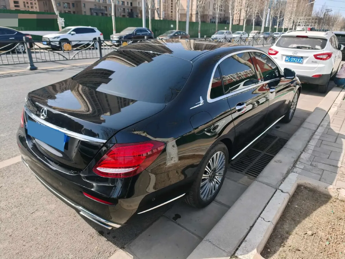 2020 Mercedes-Benz E Class 2.0T 258HP L4 9AT,autocango,china used car exporter,china ev exporter,chinese used car exporter,chinese used ev exporter