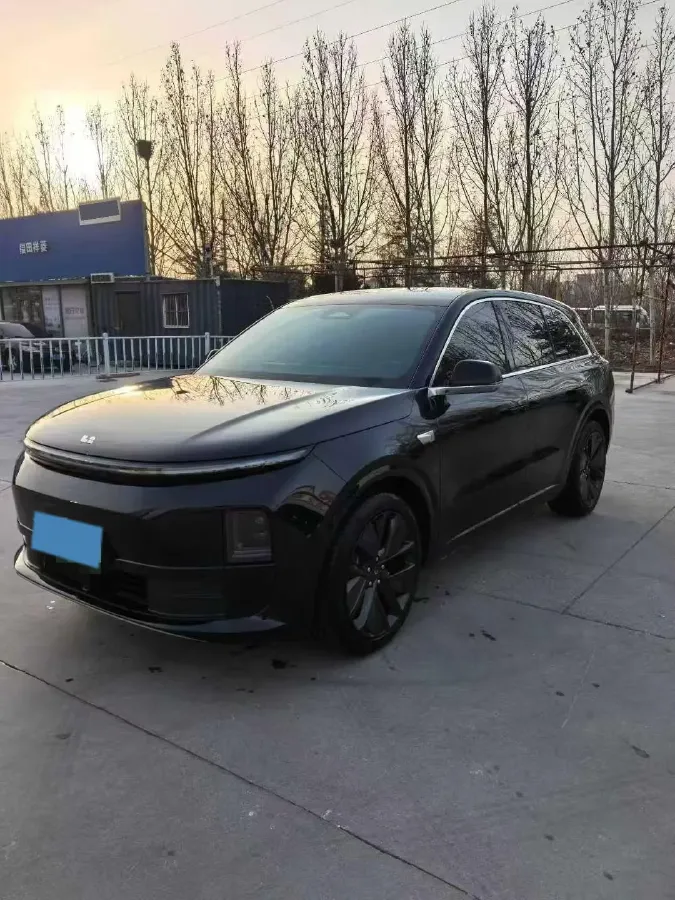 2024 Li L6 Range Extended 154HP L4 REEV 36.8KWH,autocango,china used car exporter,china ev exporter,chinese used car exporter,chinese used ev exporter