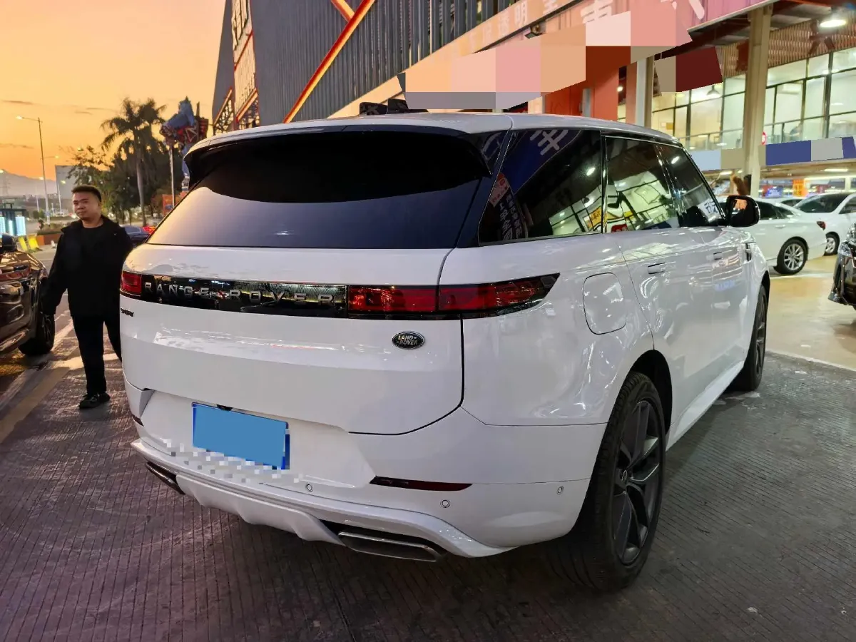 2025 Land Rover Range Rover Sport 3.0T 400HP L6 8AT,autocango,china used car exporter,china ev exporter,chinese used car exporter,chinese used ev exporter