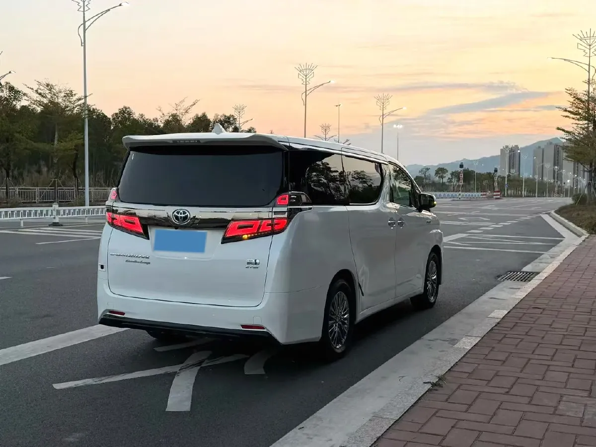 2021 Toyota Vellfire 2.5L 117HP L4 E-CVT Hybrid,autocango,china used car exporter,china ev exporter,chinese used car exporter,chinese used ev exporter