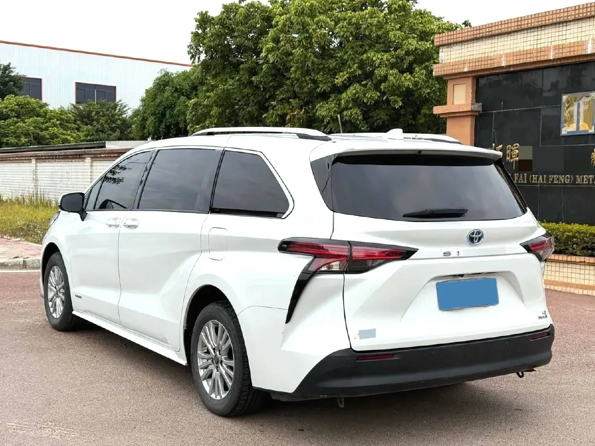 2021 Toyota Sienna 2.5L 192HP L4 E-CVT Hybrid,autocango,china used car exporter,china ev exporter,chinese used car exporter,chinese used ev exporter