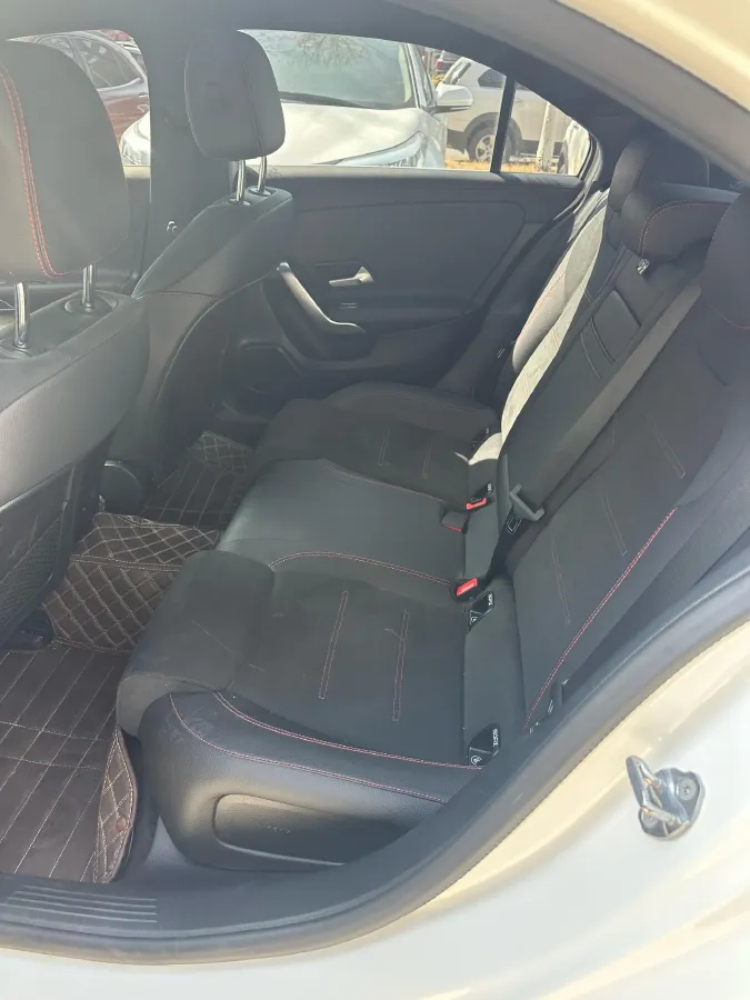 2023 Mercedes-Benz A Class 1.3T 163HP L4 7DCT,autocango,china used car exporter,china ev exporter,chinese used car exporter,chinese used ev exporter