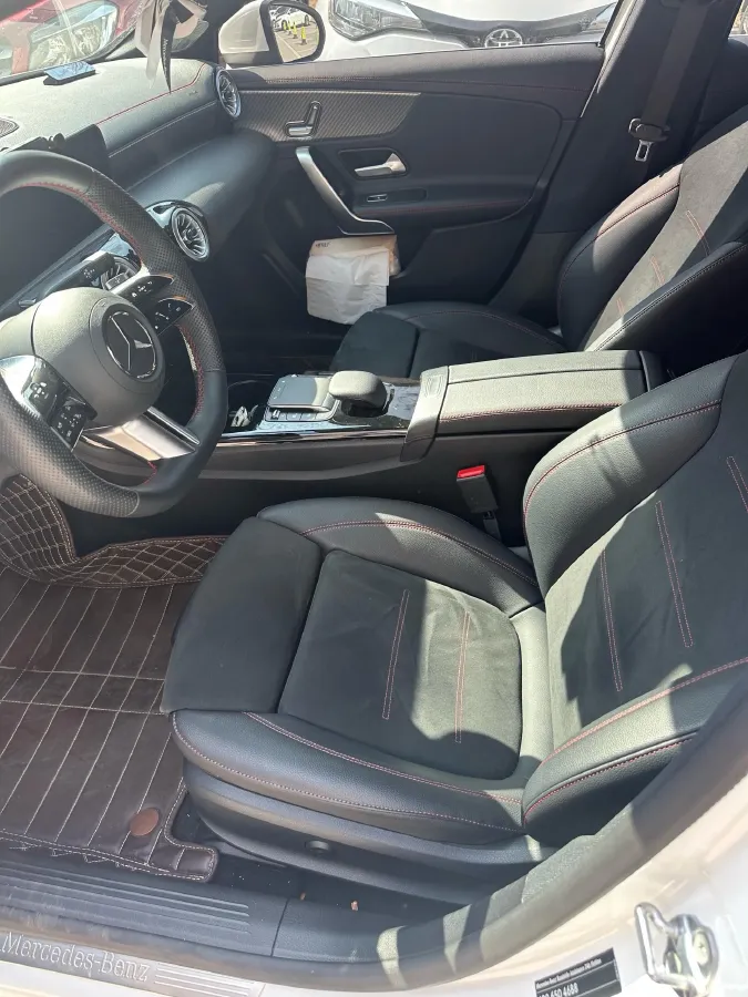 2023 Mercedes-Benz A Class 1.3T 163HP L4 7DCT,autocango,china used car exporter,china ev exporter,chinese used car exporter,chinese used ev exporter