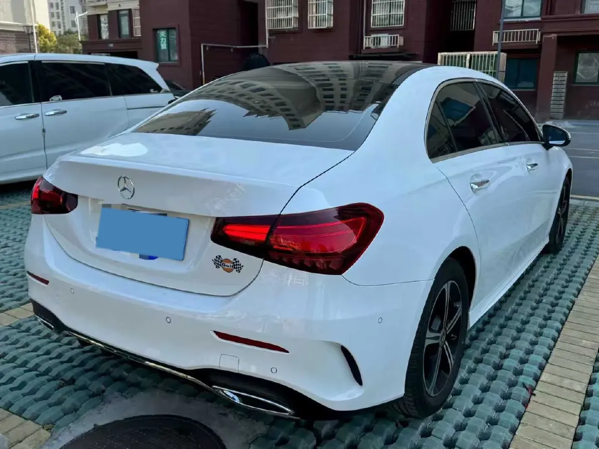 2023 Mercedes-Benz A Class 1.3T 163HP L4 7DCT,autocango,china used car exporter,china ev exporter,chinese used car exporter,chinese used ev exporter