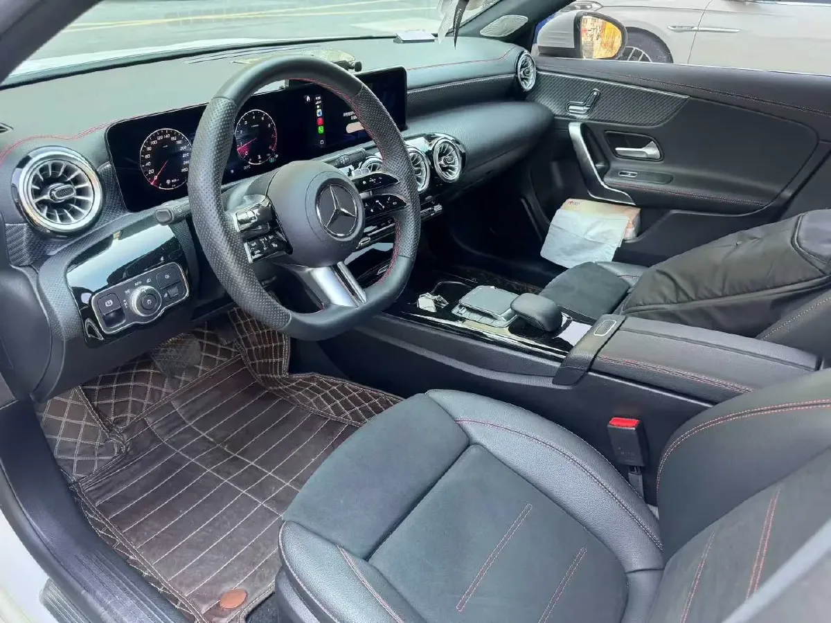 2023 Mercedes-Benz A Class 1.3T 163HP L4 7DCT,autocango,china used car exporter,china ev exporter,chinese used car exporter,chinese used ev exporter