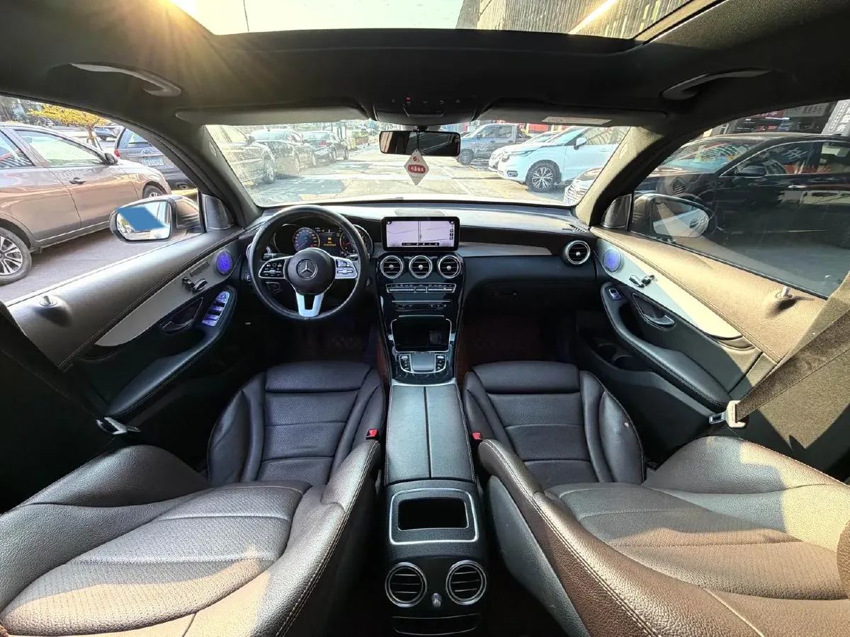 2020 Mercedes-Benz GLC Class 2.0T 197HP L4 9AT,autocango,china used car exporter,china ev exporter,chinese used car exporter,chinese used ev exporter