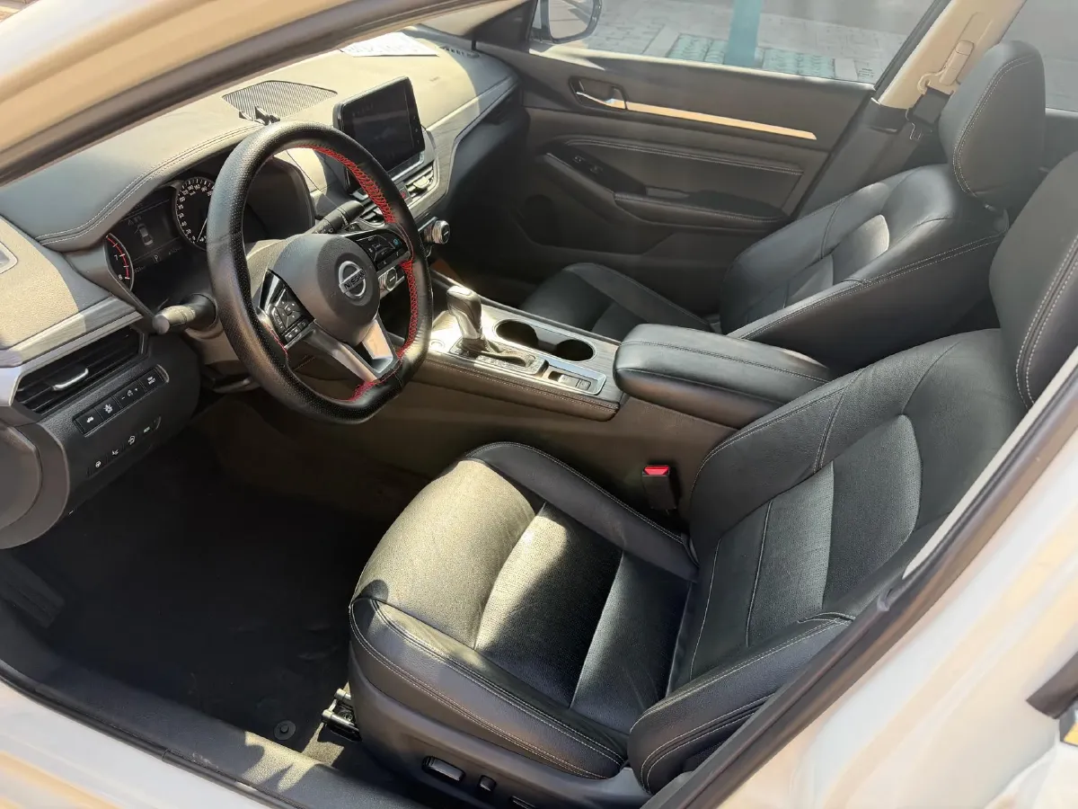 2021 Nissan Teana 2.0T 243HP L4 CVT,autocango,china used car exporter,china ev exporter,chinese used car exporter,chinese used ev exporter