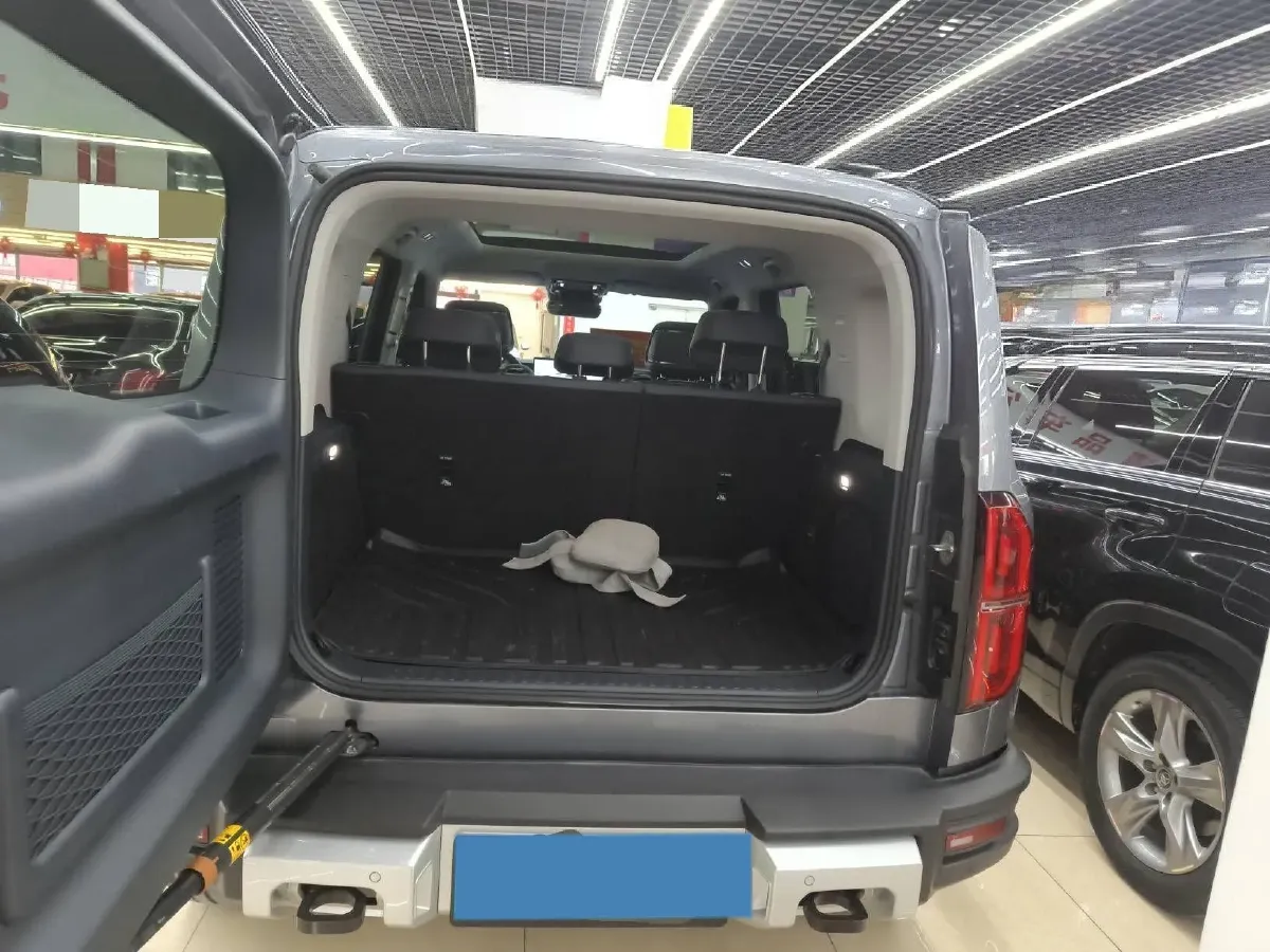 2023 FangChengBao Bao 5 1.5T 194HP L4 E-CVT PHEV 31.8KWH,autocango,china used car exporter,china ev exporter,chinese used car exporter,chinese used ev exporter