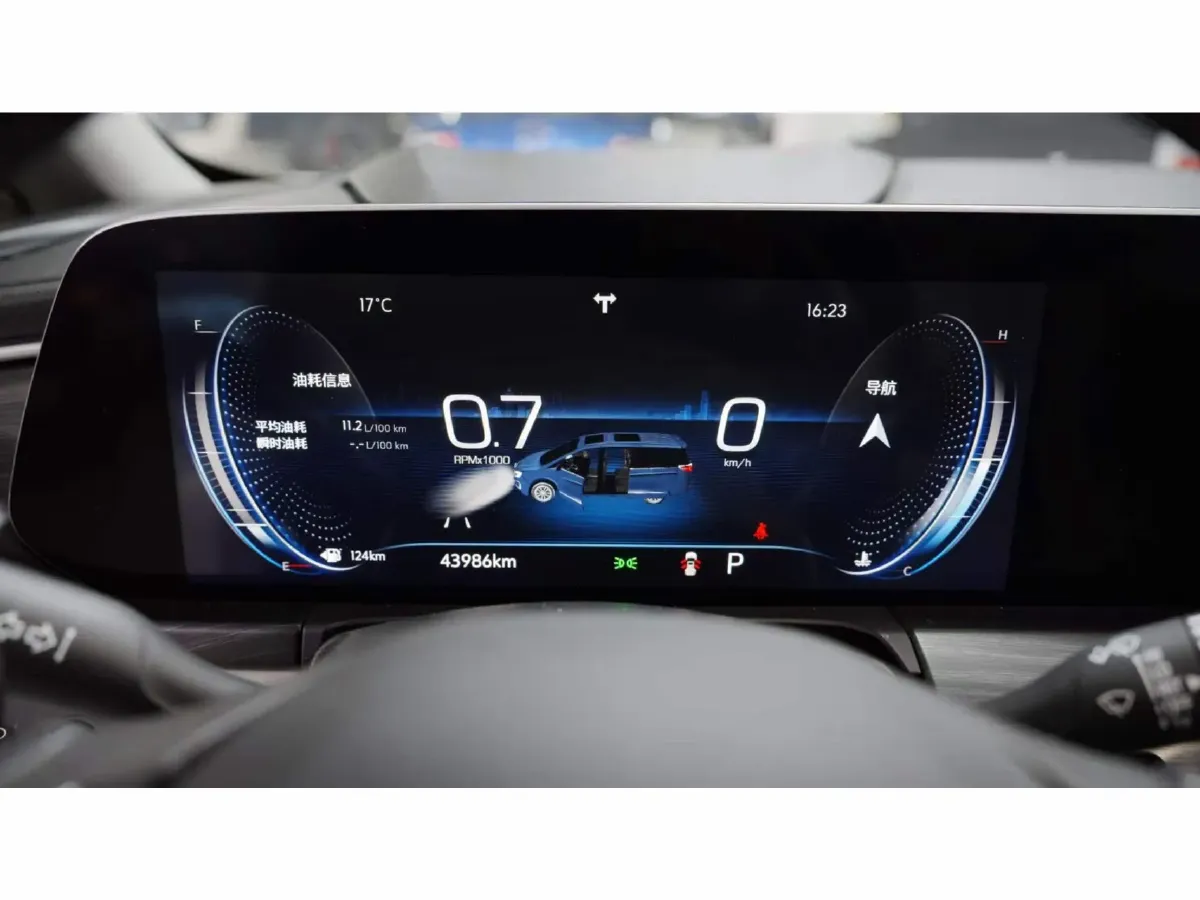 2023 Buick GL8 2.0T 237HP L4 9AT,autocango,china used car exporter,china ev exporter,chinese used car exporter,chinese used ev exporter