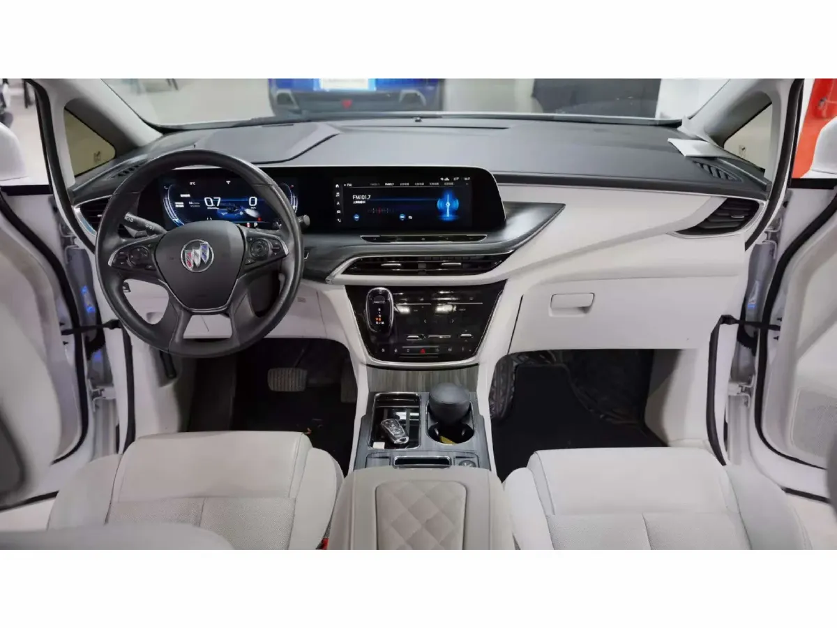 2023 Buick GL8 2.0T 237HP L4 9AT,autocango,china used car exporter,china ev exporter,chinese used car exporter,chinese used ev exporter