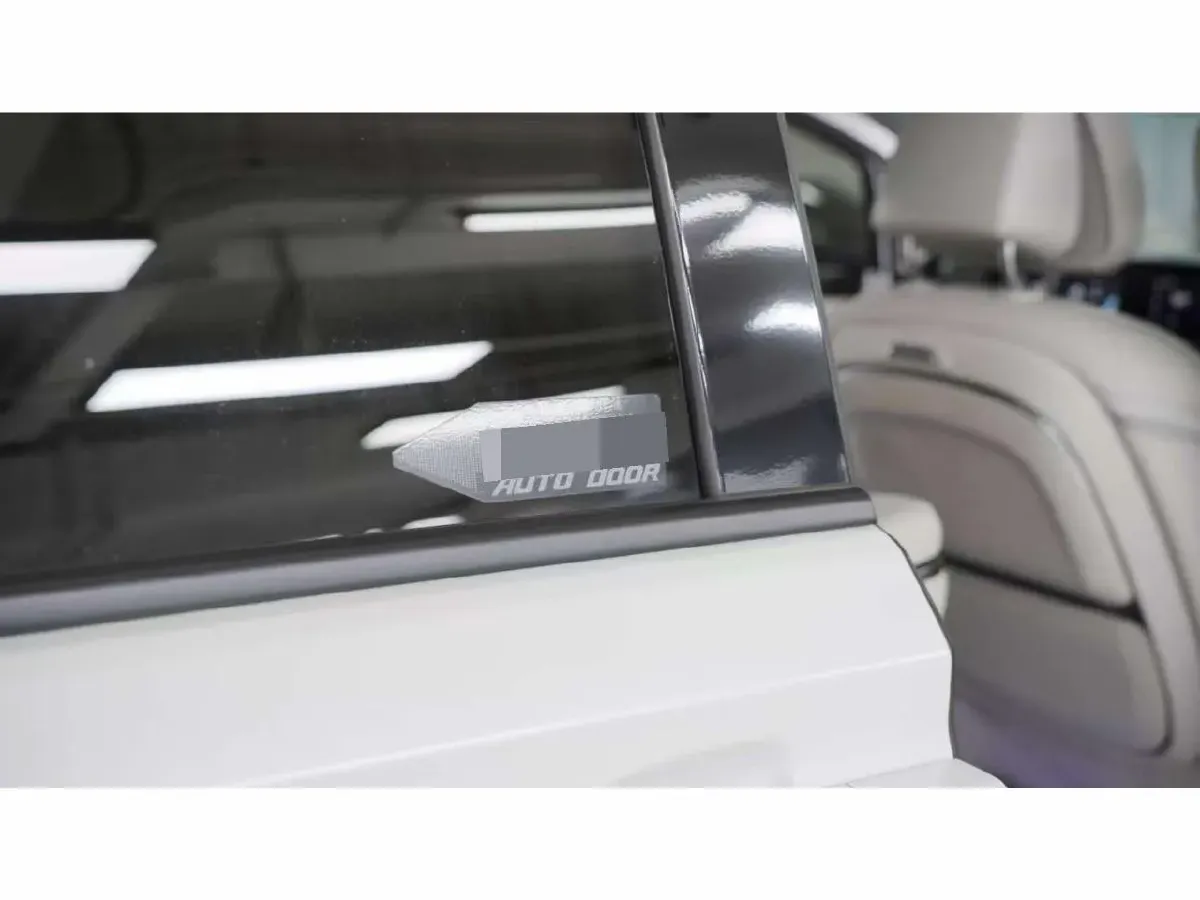 2023 Buick GL8 2.0T 237HP L4 9AT,autocango,china used car exporter,china ev exporter,chinese used car exporter,chinese used ev exporter