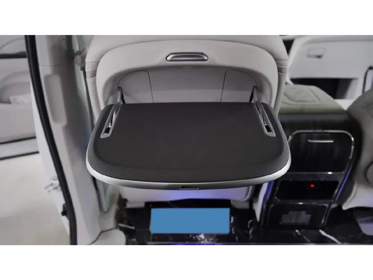 2023 Buick GL8 2.0T 237HP L4 9AT,autocango,china used car exporter,china ev exporter,chinese used car exporter,chinese used ev exporter