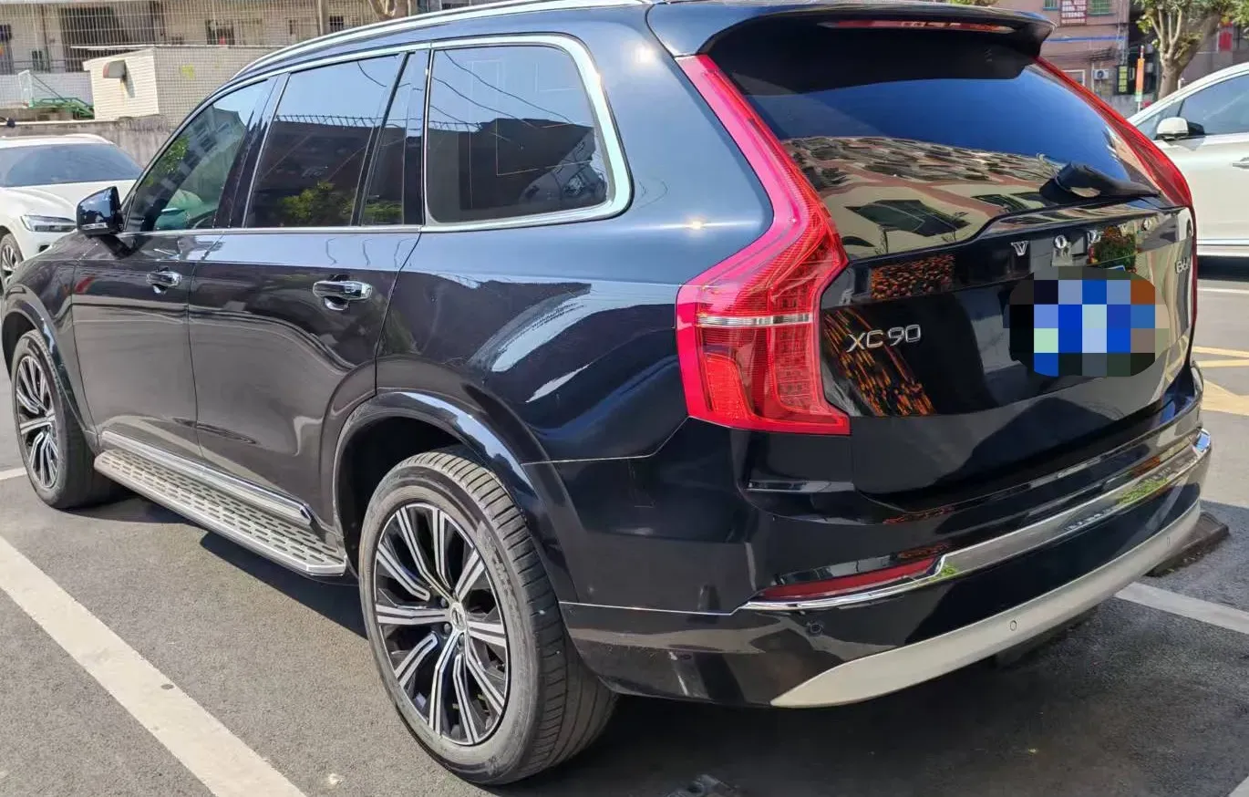 2022 Volvo XC90 2.0T 299HP L4 8AT,autocango,china used car exporter,china ev exporter,chinese used car exporter,chinese used ev exporter