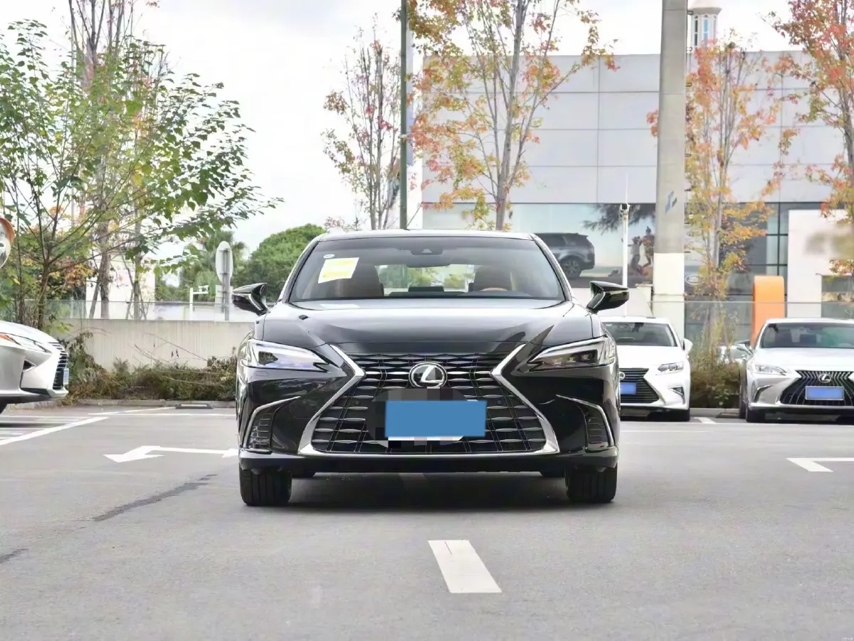 2025 Lexus ES 2.0L 173HP L4 CVT,autocango,china used car exporter,china ev exporter,chinese used car exporter,chinese used ev exporter