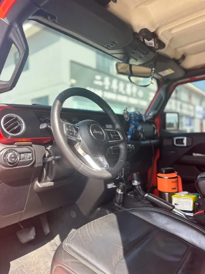 2019 Jeep Wrangler 2.0T 266HP L4 8AT,autocango,china used car exporter,china ev exporter,chinese used car exporter,chinese used ev exporter