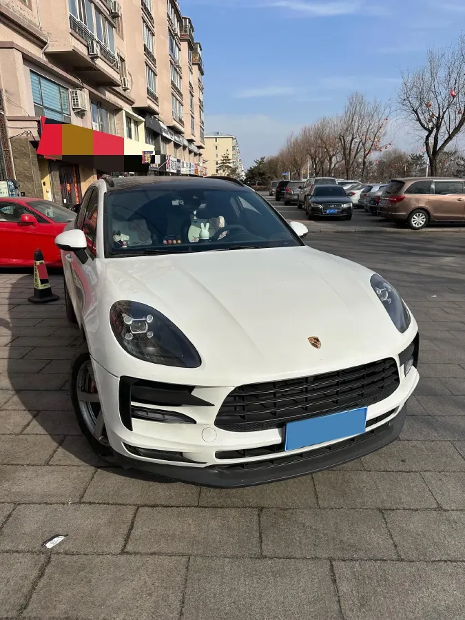 2018 Porsche Macan 2.0T 252HP L4 7DCT,autocango,china used car exporter,china ev exporter,chinese used car exporter,chinese used ev exporter