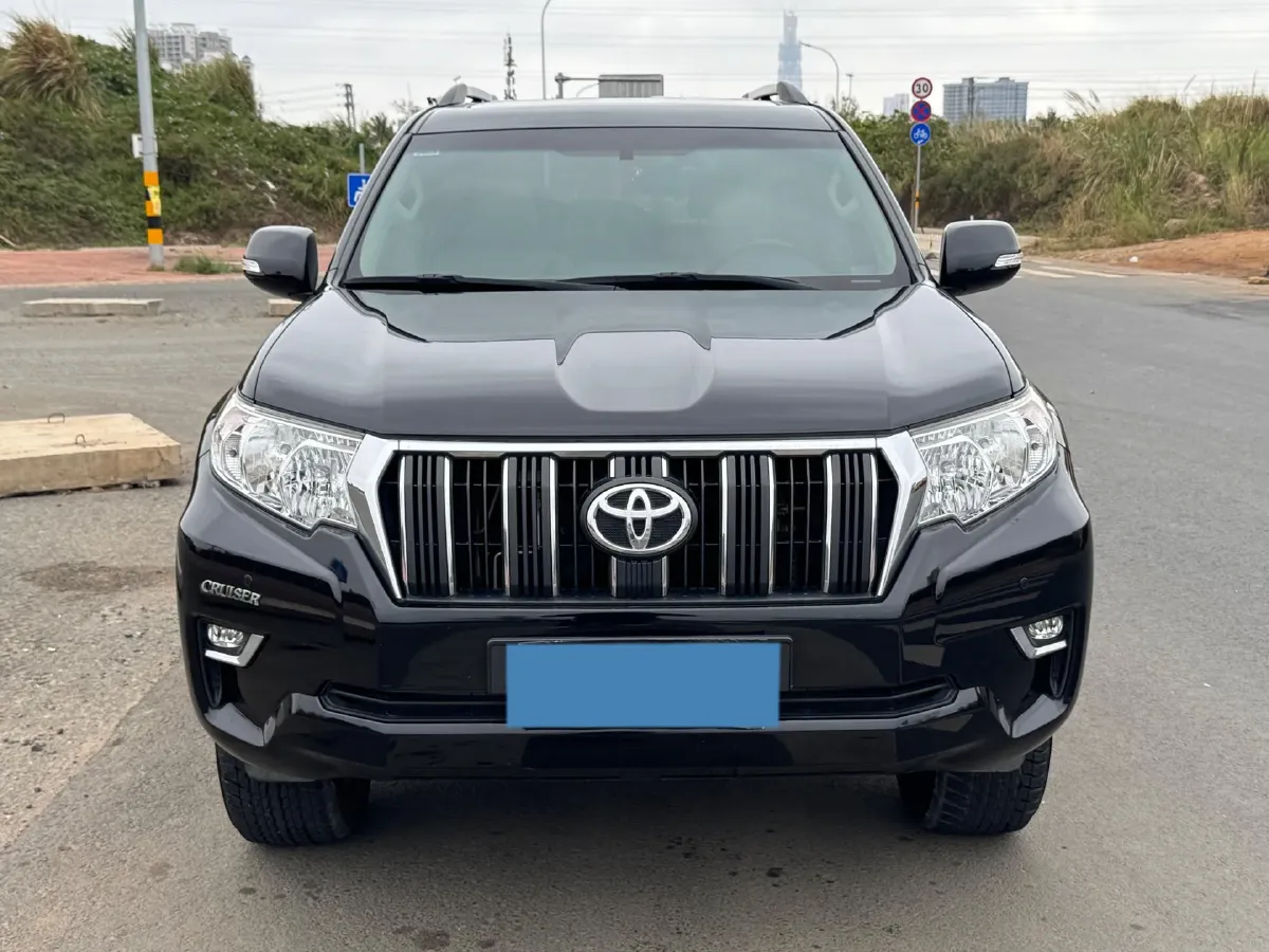 2014 Toyota Land Cruiser Prado 2.7L 163HP L4 4AT,autocango,china used car exporter,china ev exporter,chinese used car exporter,chinese used ev exporter
