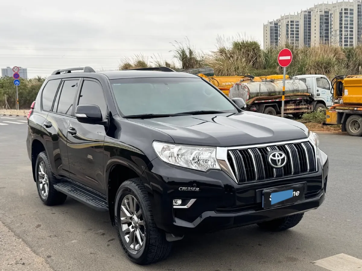 2014 Toyota Land Cruiser Prado 2.7L 163HP L4 4AT,autocango,china used car exporter,china ev exporter,chinese used car exporter,chinese used ev exporter